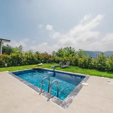 Nish Vadi Villa *