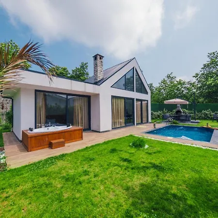 Villa Nish Vadi