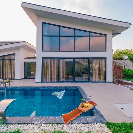 Nish Vadi Villa *