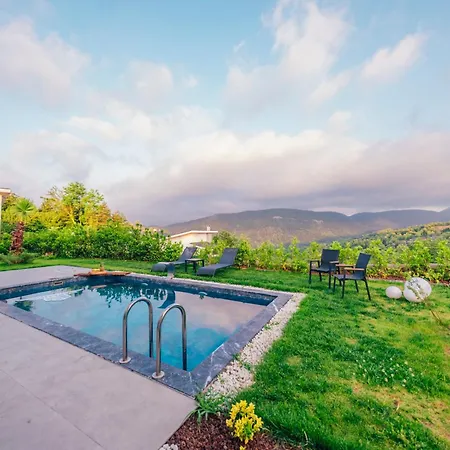 Nish Vadi Villa *