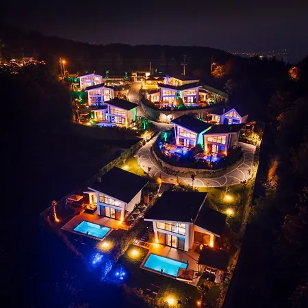 Villa Nish Vadi